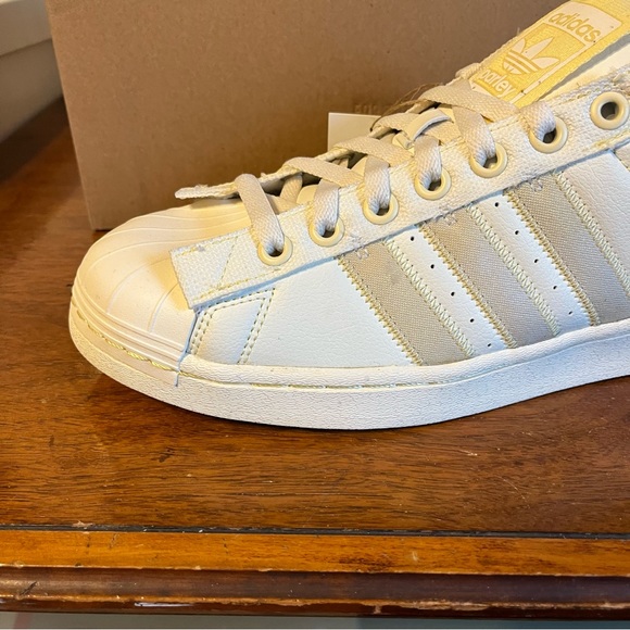 ADIDAS Men’s Superstar Parley Shoes - Picture 3 of 12